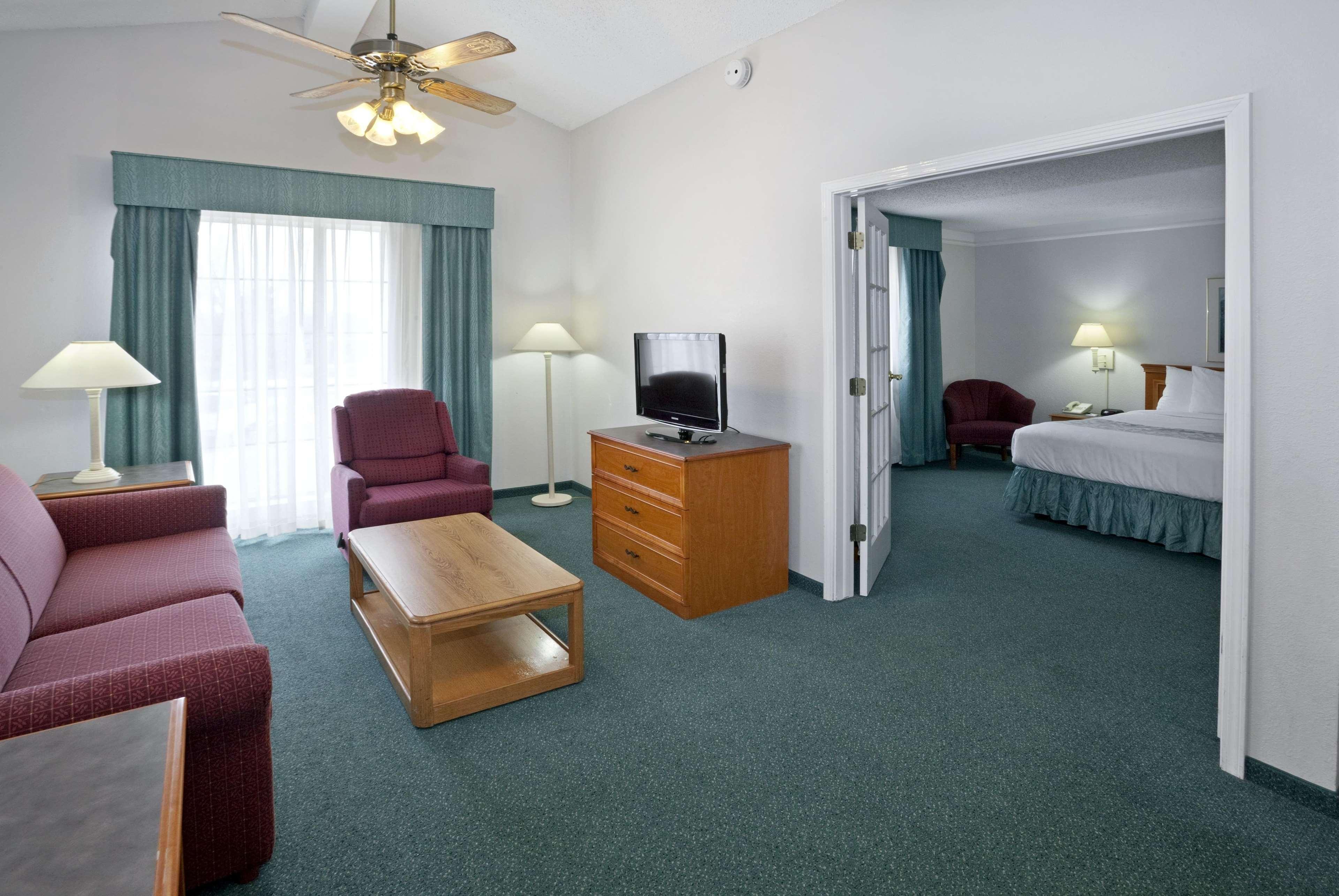 La Quinta Inn By Wyndham Omaha West Kültér fotó