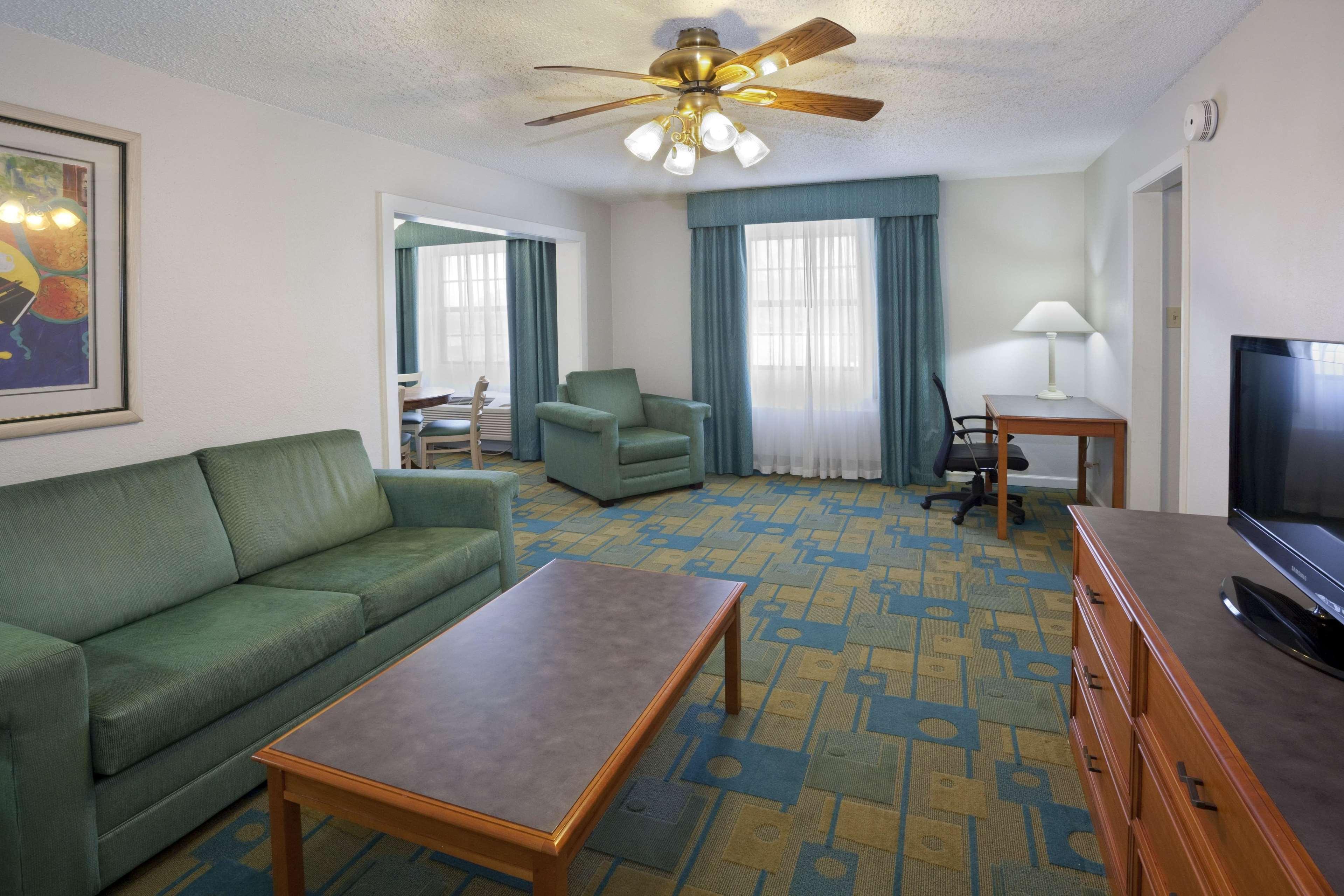 La Quinta Inn By Wyndham Omaha West Kültér fotó