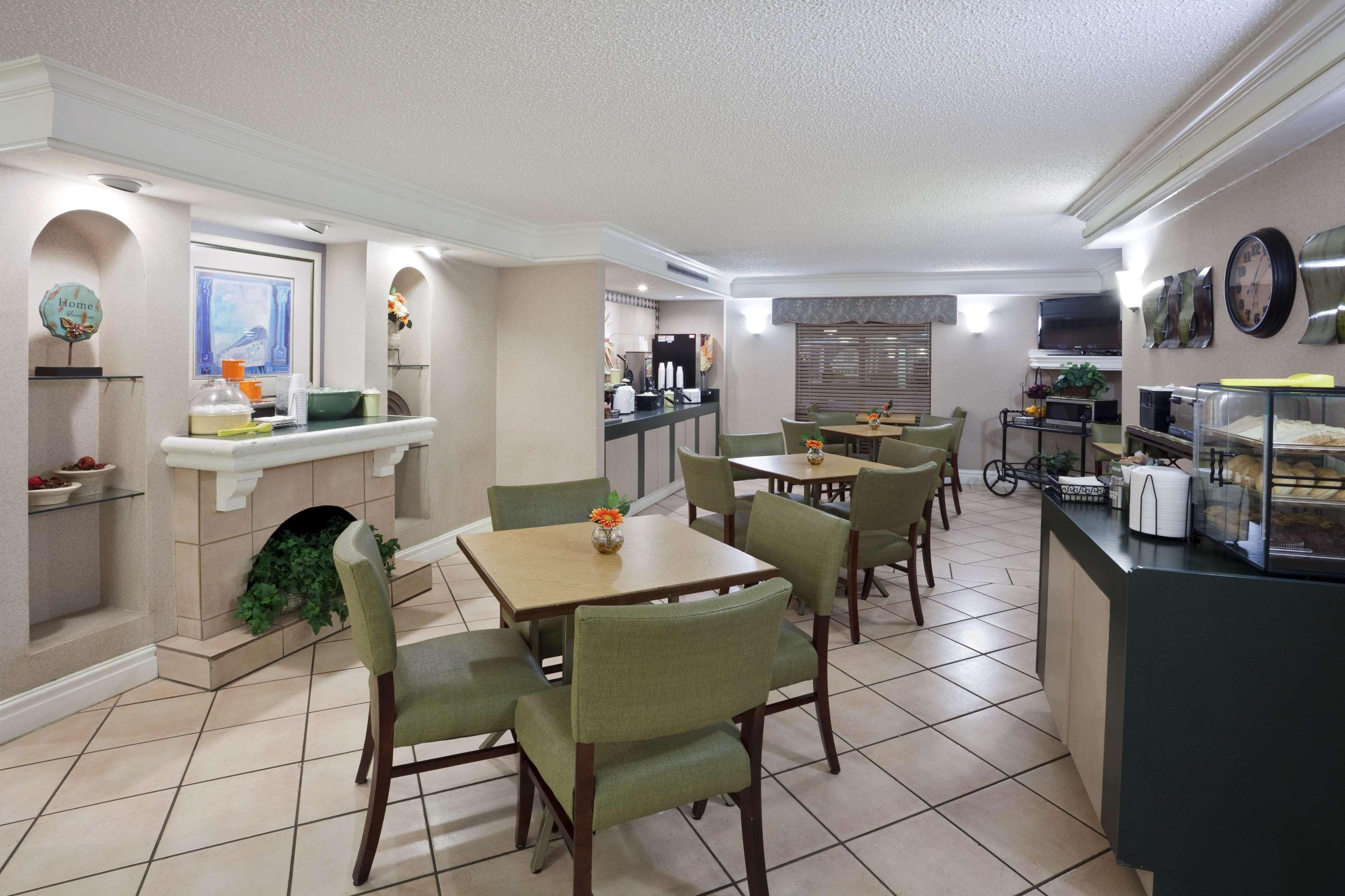 La Quinta Inn By Wyndham Omaha West Kültér fotó